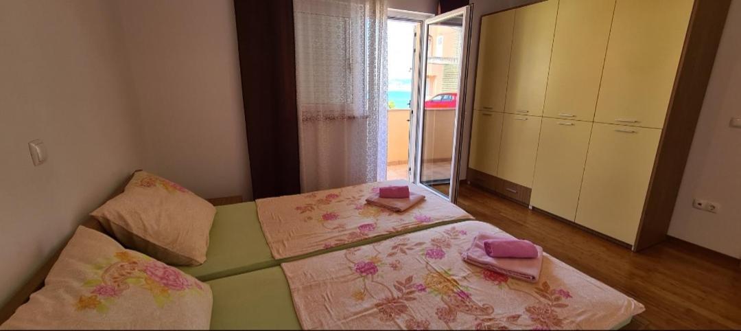 Apartmani Gizela Donji Seget Rom bilde
