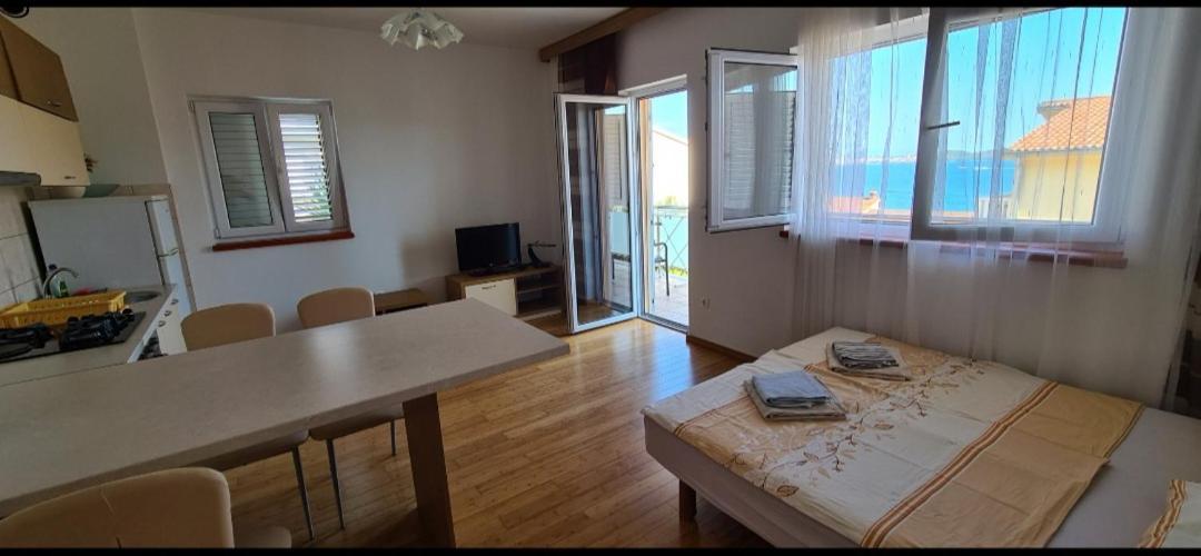 Apartmani Gizela Donji Seget Rom bilde