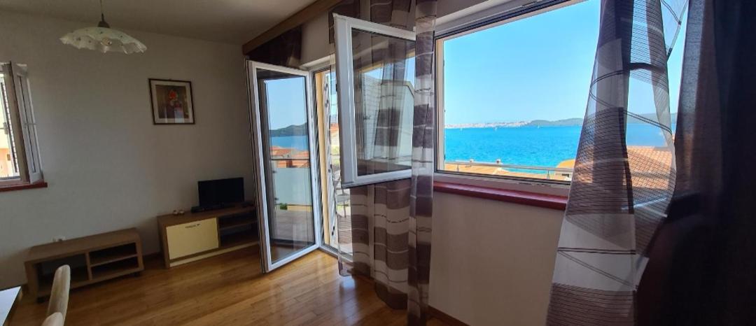 Apartmani Gizela Donji Seget Rom bilde