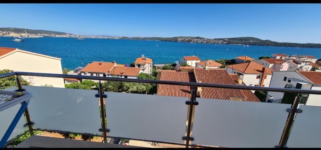 Apartmani Gizela Donji Seget Rom bilde