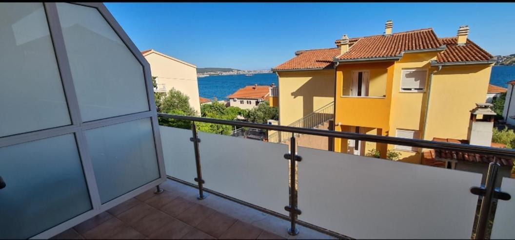 Apartmani Gizela Donji Seget Rom bilde